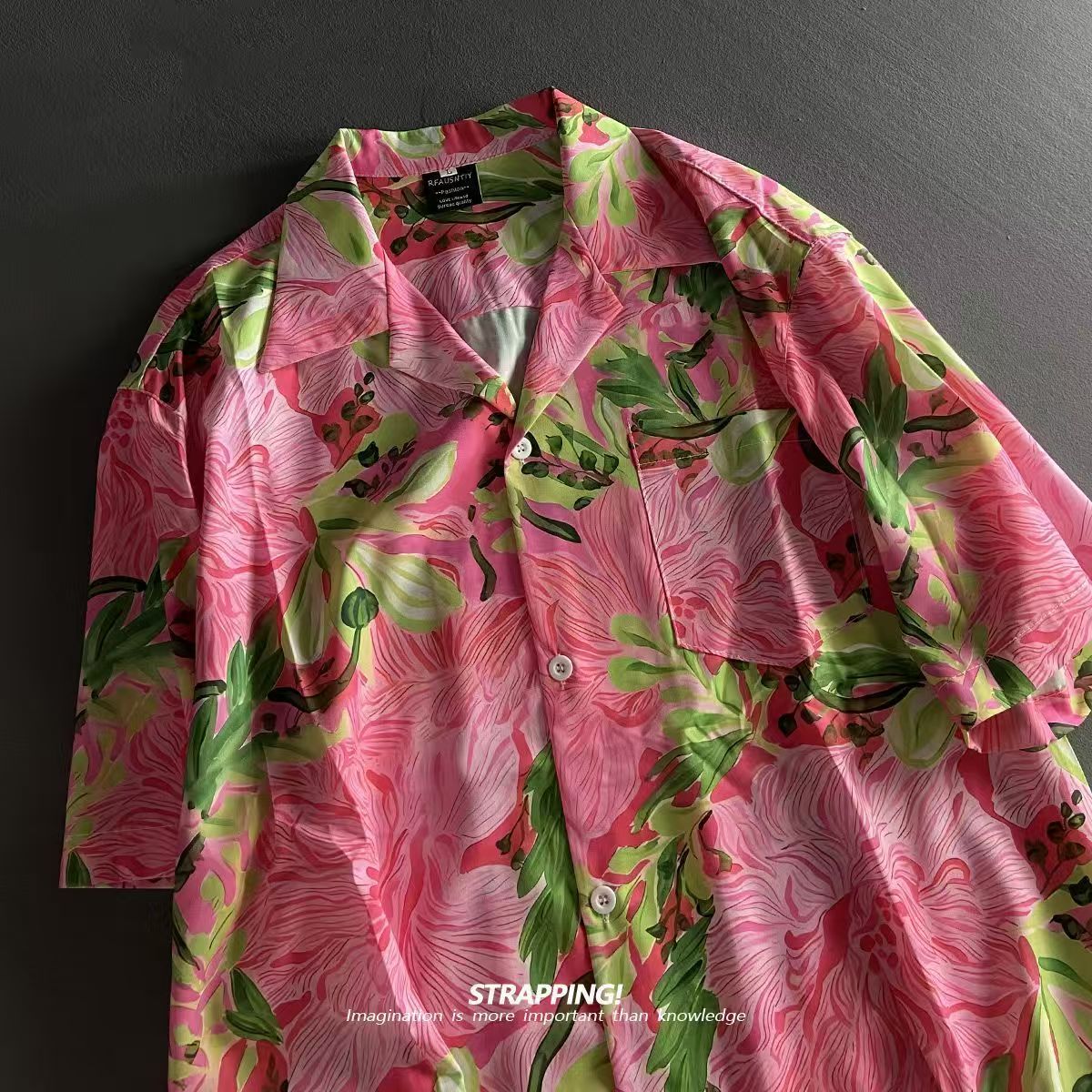 الوردي الكتابة على الجدران الأ - مراجعة Vintage Hawaiian Floral Shirt وسعره